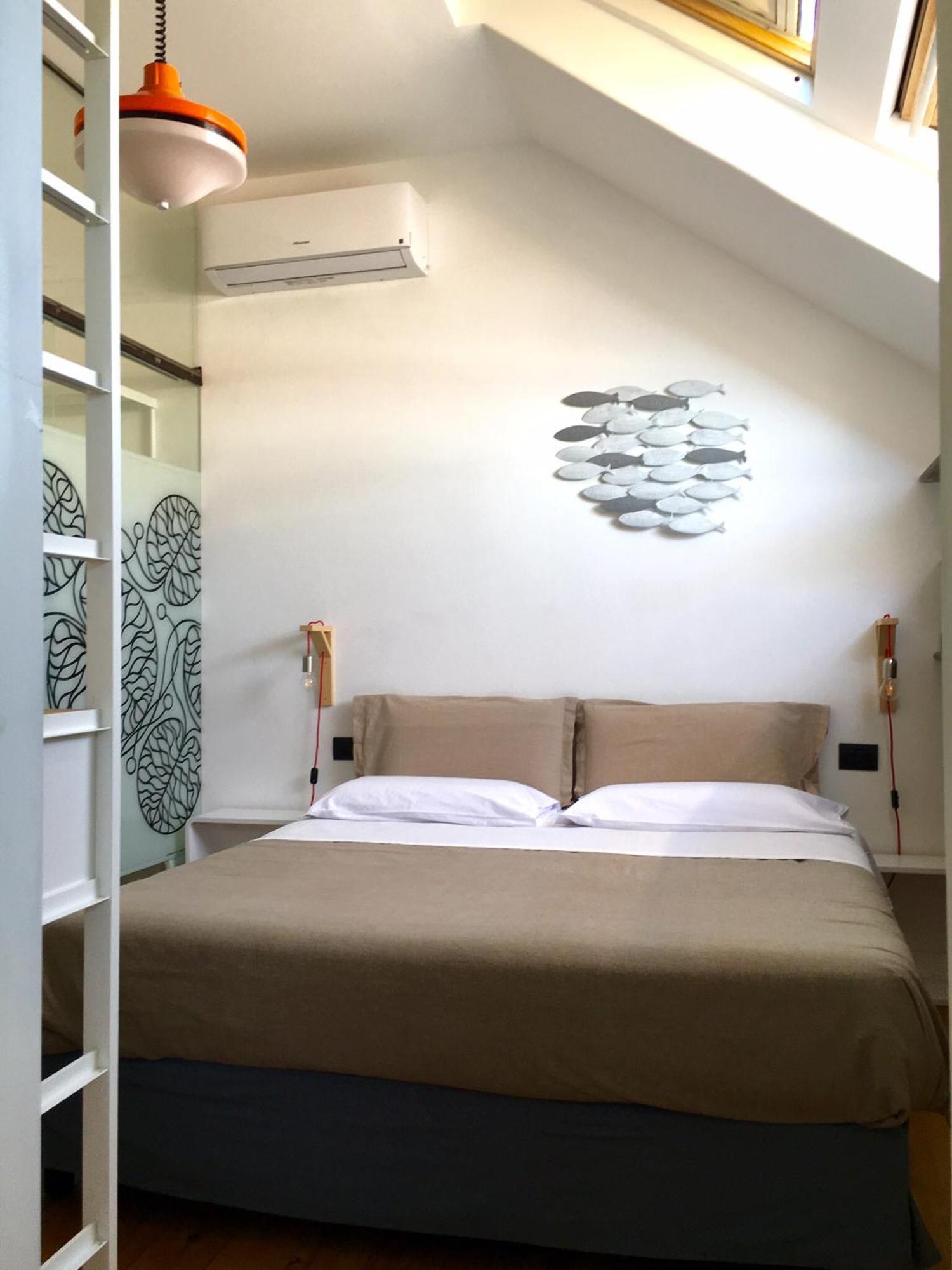 Mansarda Bellini Apartment Naples Room photo